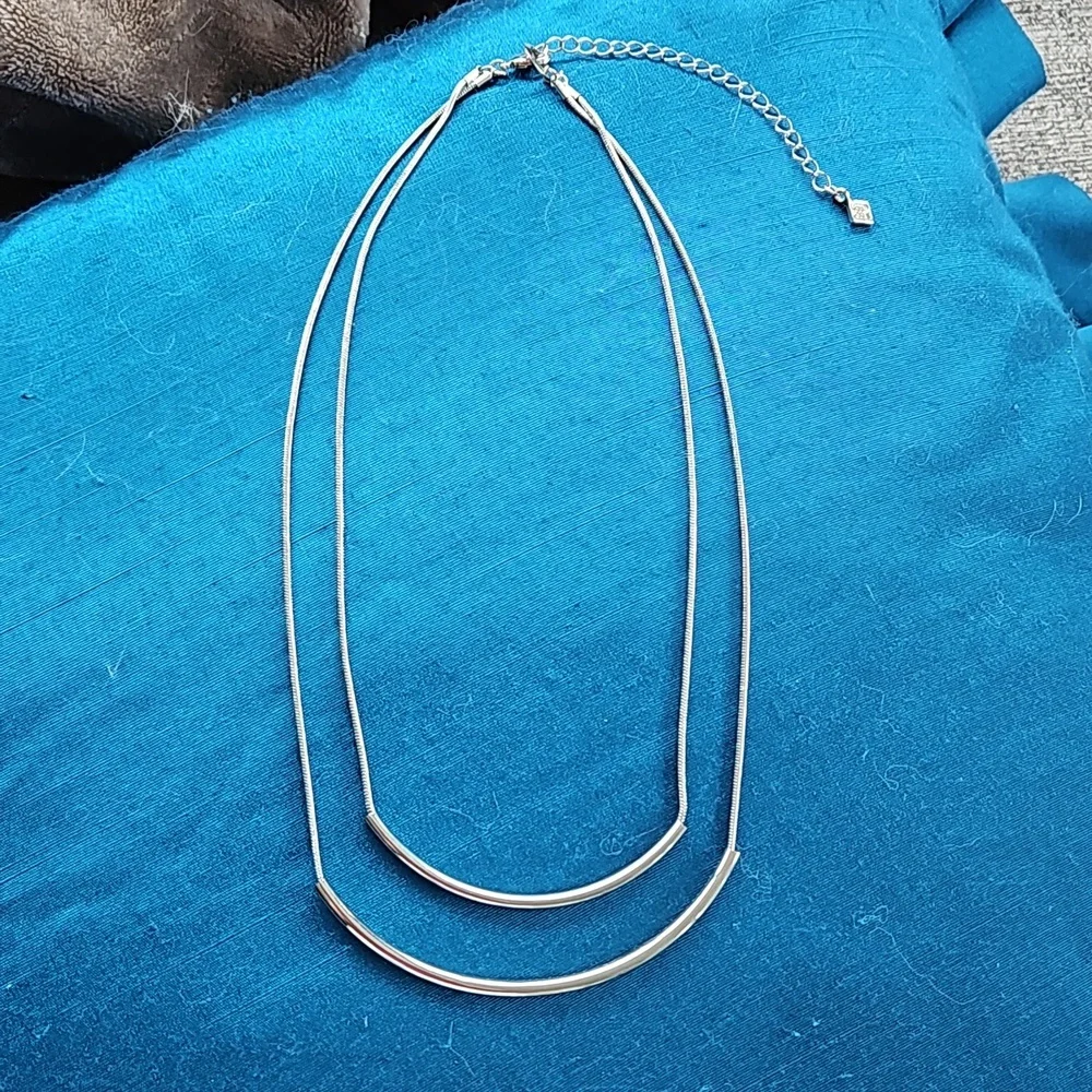 Necklace silver colour - Picture 3 of 3